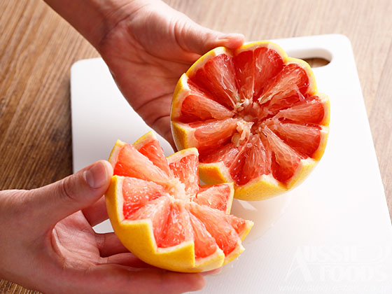 フルーツの盛り付け方のコツ_グレープフルーツの飾り切り手順5