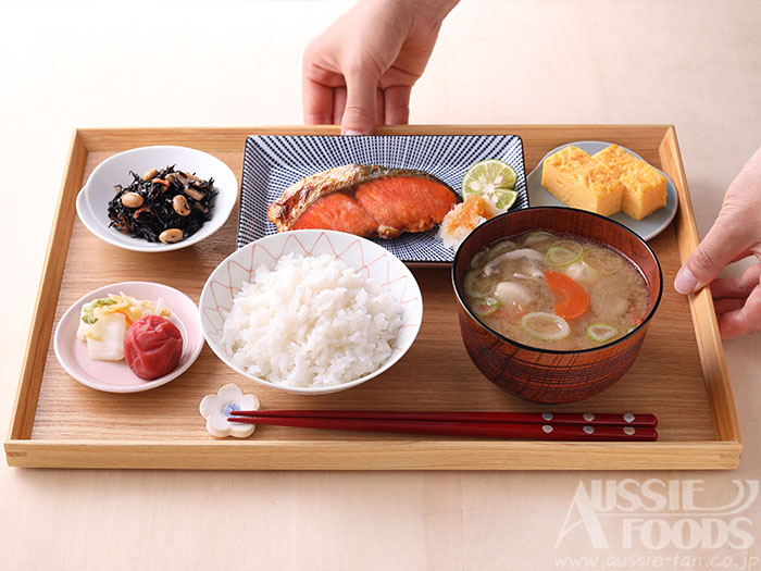 和食の並べ方_一汁三菜の朝ごはん