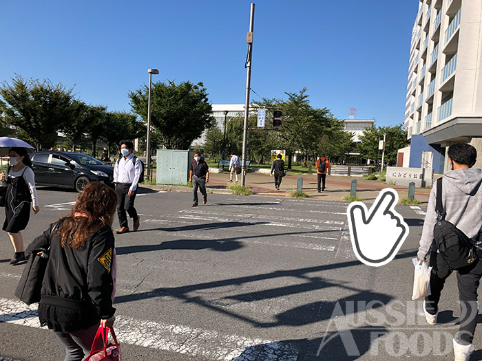 倉庫への道順_におどり公園の入り口